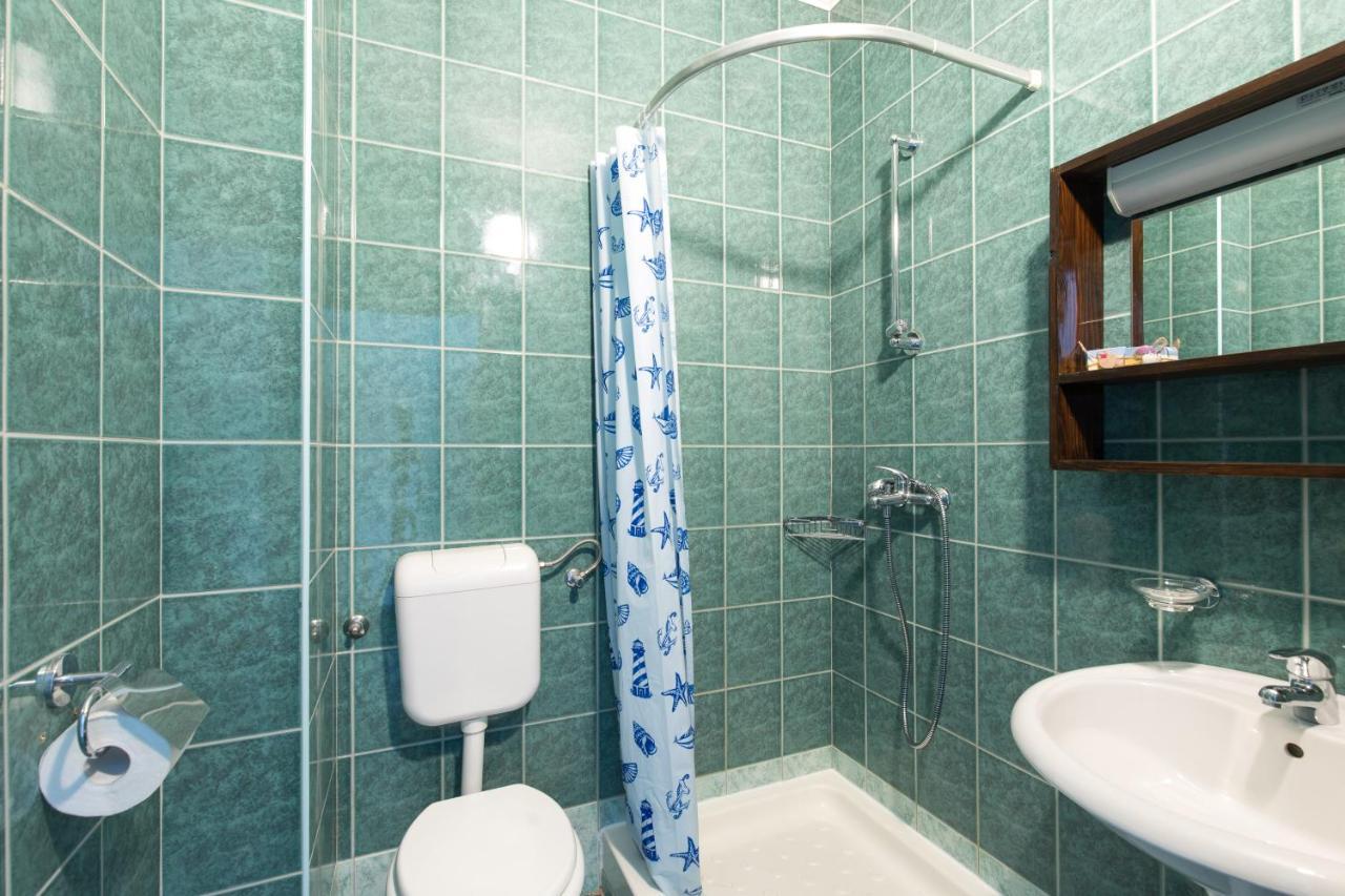 Pape Punat Apartmani I Sobe Exterior foto