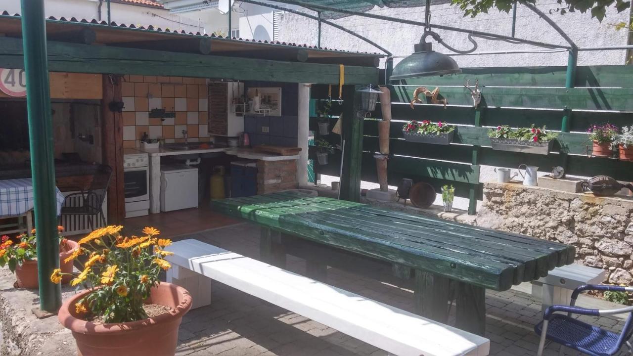 Pape Punat Apartmani I Sobe Exterior foto