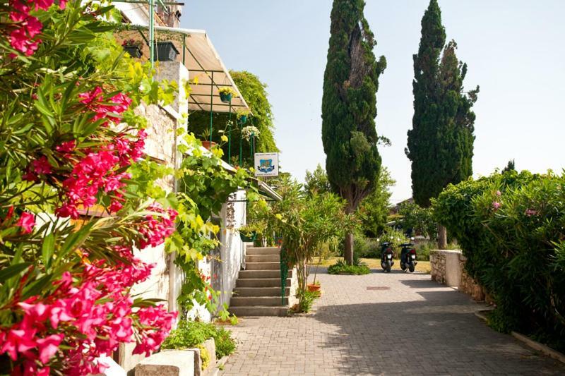 Pape Punat Apartmani I Sobe Exterior foto