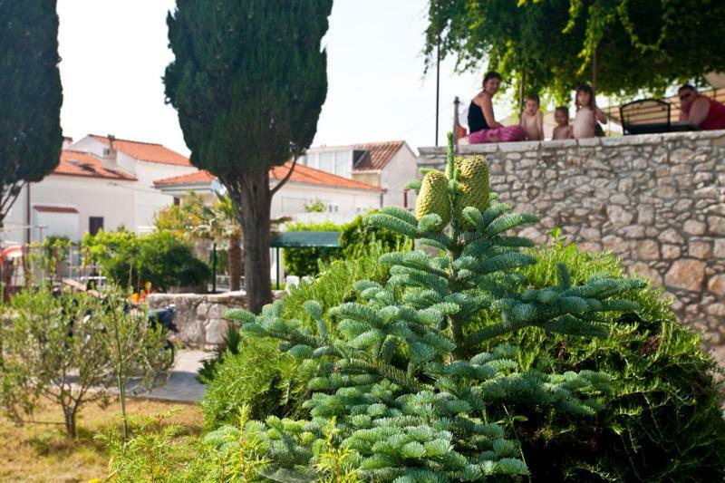 Pape Punat Apartmani I Sobe Exterior foto